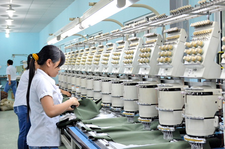 Workers return to work after Tet