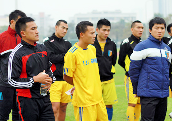 Nhận diện đối thủ Đồng Nai tại V-League 2013: Hà Nội T&amp;T không muốn lần thứ 3 làm á quân
