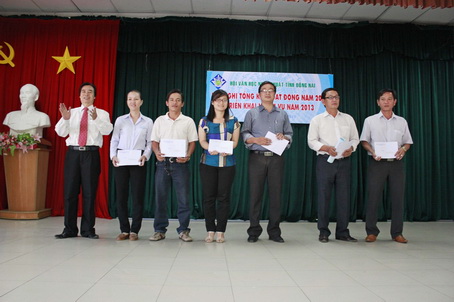 Tiếp tục củng cố tổ chức và đẩy mạnh họat động chuyên môn