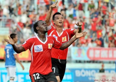 16 giờ chủ nhật 3-3, Đồng Nai- V.Ninh Bình: Ngày lịch sử