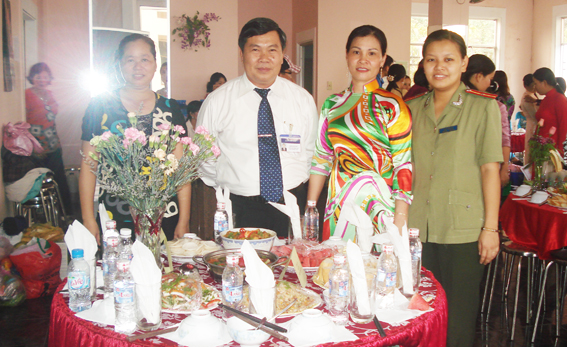 Phụ nữ Nhơn Trạch giúp nhau cùng tiến