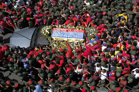 Nhân dân Venezuela tiễn đưa di hài Tổng thống Chavez