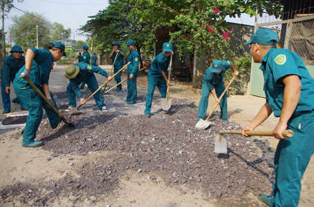 Các cán bộ