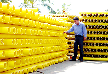 Giá hạt nhựa tiếp tục giảm