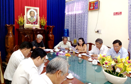 Kiểm tra việc khắc phục hạn chế, khuyết điểm theo tinh thần Nghị quyết Trung ương 4 tại Định Quán