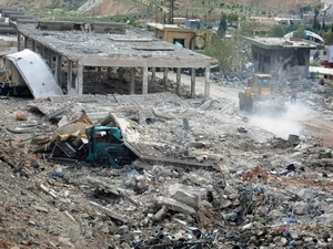 Israel cảnh báo tiếp tục không kích nhằm vào Syria