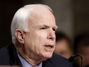 McCain bất ngờ tới gặp thủ lĩnh phe nổi dậy tại Syria