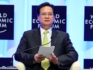 Prime Minister Nguyen Tan Dung speaks at the Forum