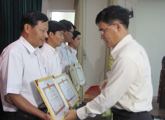 Đầu tư hơn 2.400 tỷ đồng cho giao thông nông thôn