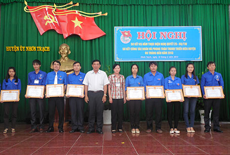 5 năm, 455 đoàn viên được kết nạp Đảng