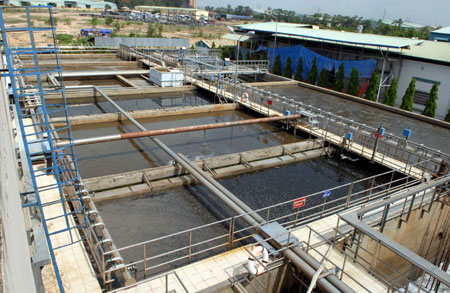 A corner of the waste water treatment plant at the Bien Hoa 2 Industrial Park, Dong Nai Province. Authorities will withdraw licences of firms that are slow to set up waste treatment facilities