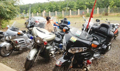 Police seize 25 super bikes in Dong Nai
