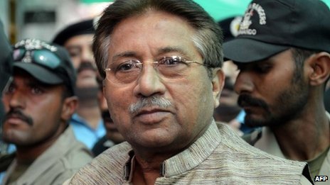 Cựu Tổng thống Pakistan Musharraf bị buộc tội giết cựu Thủ tướng