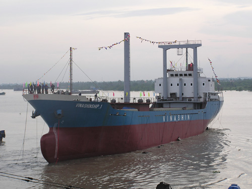 Thành kính phân... vân