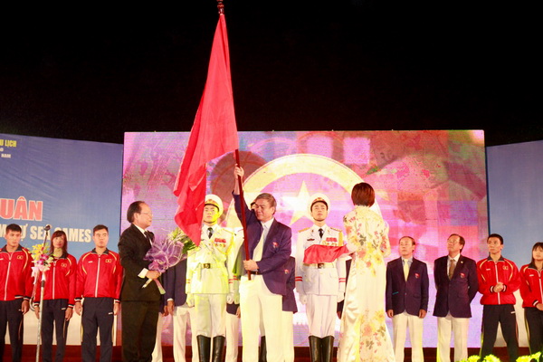 Đoàn thể thao Việt Nam xuất quân dự SEA Games 27