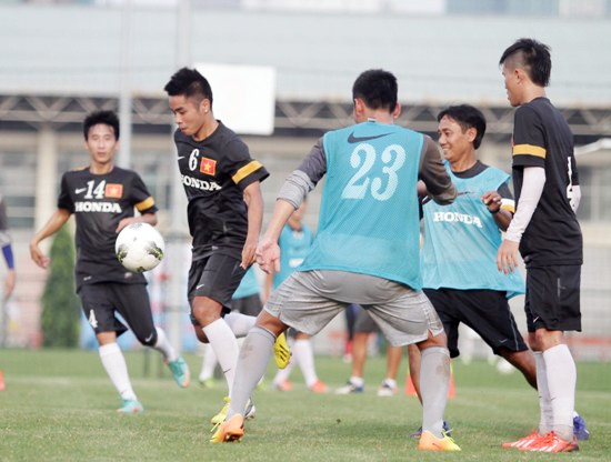 U.23 Việt Nam lên đường: Chưa bao giờ kỳ vọng thấp đến thế