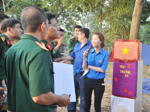 Thuyết minh về chủ đề trang trí lều trại