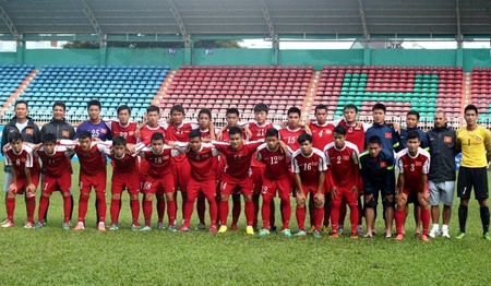 Viet Nams Under-19 team.