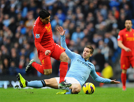 Man City - Liverpool: Món quà vô giá