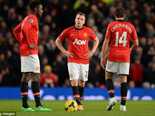 M.U gục ngã tại Old Trafford