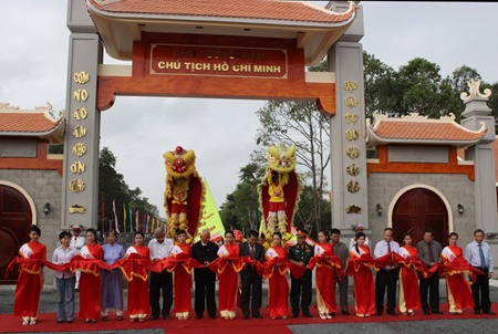 Ho Chi Minh memorial inaugurated in Ca Mau