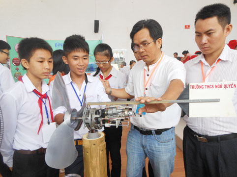 Dự án Mô hình phong thủy điện của học sinh Trường THCS Ngô Quyền, huyện Cẩm Mỹ đoạt giải Nhì