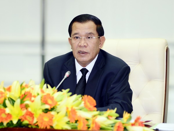 Thủ tướng Campuchia Hun Sen tuyên bố sẽ "không tha thứ" bất cứ mưu toan đảo chính nào. (Nguồn: AFP/TTXVN phát)