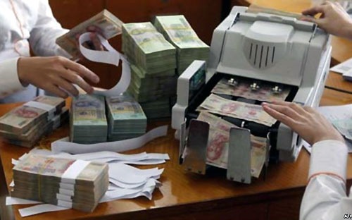 Decree sets conditions for cash payments