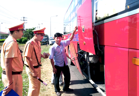 Để dân về quê an toàn