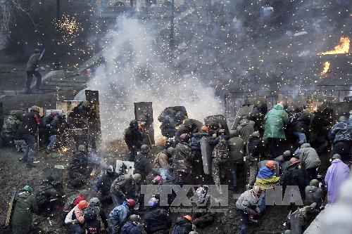 Ukraine: Tổng thống và phe đối lập ký thỏa thuận giải quyết khủng hoảng