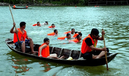 Woman drowns at Bo Cap Vang eco-tourist site