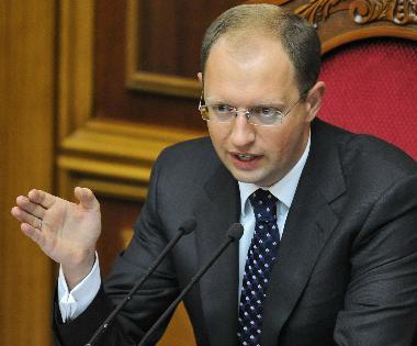 "Nga tăng quân ở Crimea, quân đội Ukraine báo động"