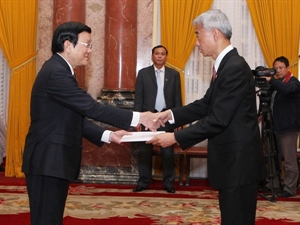State president receives new foreign ambassadors