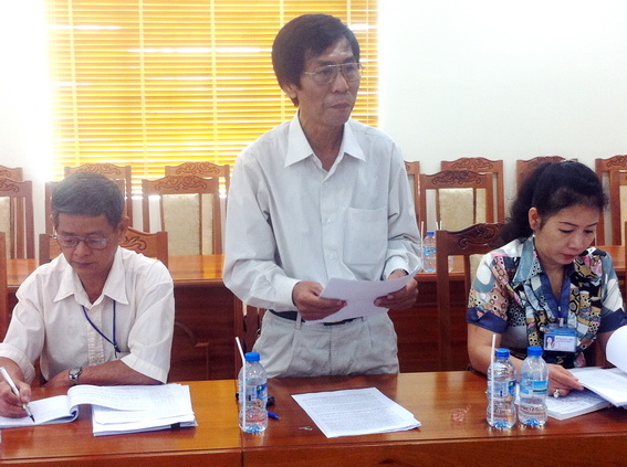 Không nên quy định việc lấy phiếu tín nhiệm vào luật