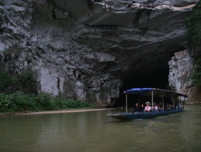 Puong Cave – home to bats and stalactites