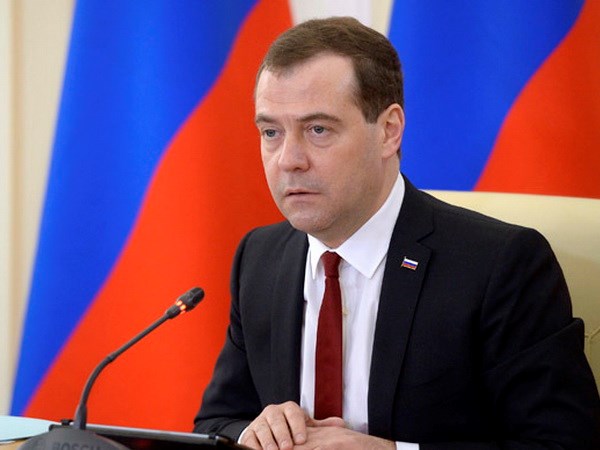 Thủ tướng Nga Dmitry Medvedev chủ trì cuộc họp Chính phủ ở Simferopol, Crimea, ngày 31/3. (Nguồn: Reuters)