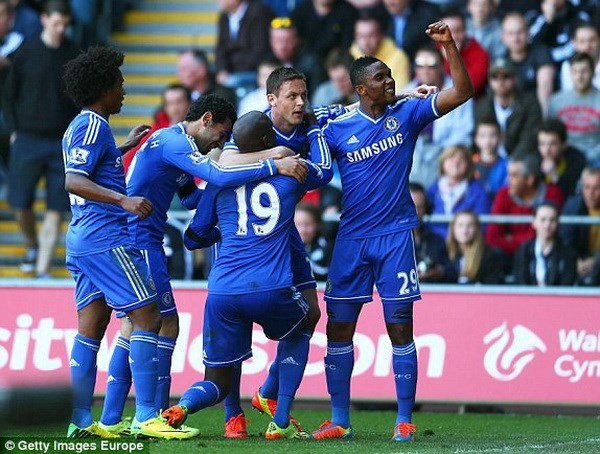 Các cầu thủ Chelsea ăn mừng chiến thắng. (Nguồn: Getty)