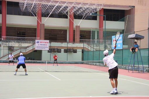 Các VĐV thi đấu môn quần vợt