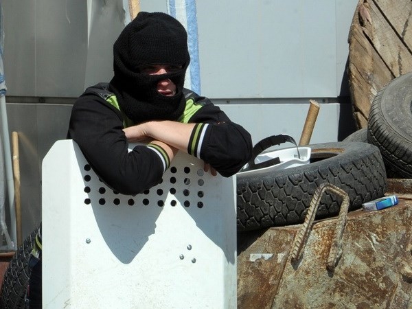 Một người biểu tình ở Lugansk. (Nguồn: Itar-tass)