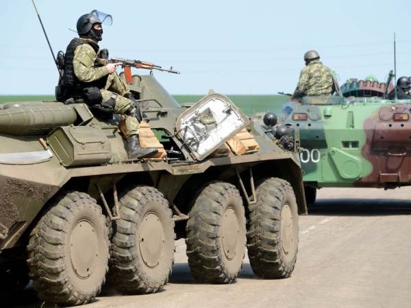 Lính đặc nhiệm Ukraine tại thành phố miền đông Slavyansk ngày 24/4. (Nguồn: AFP/TTXVN)