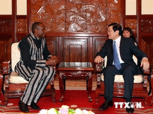 President Sang meets new ambassadors