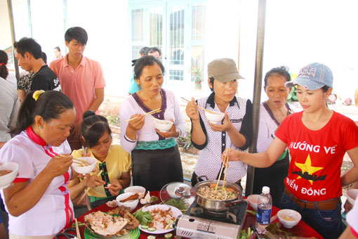 Ngày hội văn hóa - thể thao các dân tộc thiểu số: Cẩm Mỹ xếp hạng nhất toàn đoàn