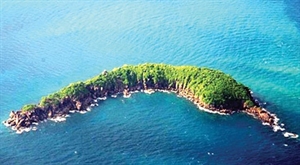 Photo book features Vietnam's islands, seas