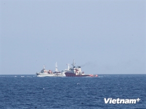 Chinese ships keep harassing Vietnams law enforcement vessels