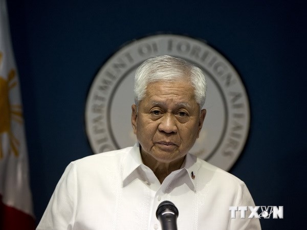 Ngoại trưởng Philippines Albert del Rosario. (Ảnh: AFP/TTXVN)