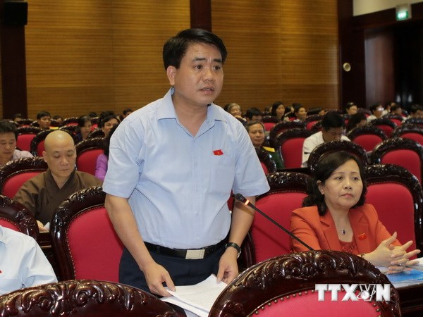 Đại biểu Quốc hội tỉnh thành phố Hà Nội Nguyễn Đức Chung phát biểu ý kiến.