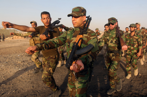 Thủ tướng Iraq huy động quân nhân dự bị nhập ngũ