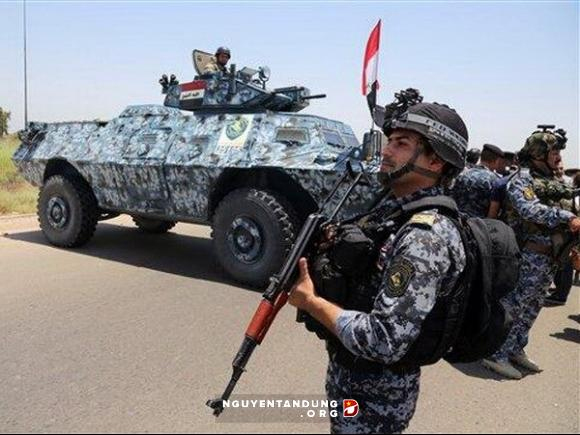 Binh sỹ Iraq trước giờ tấn công Tikrit.