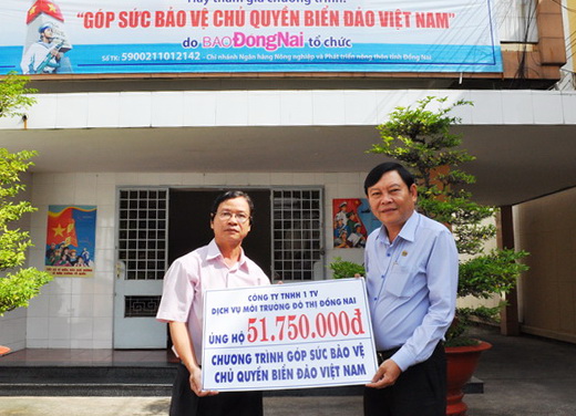 Nearly VND52 mil donated to share difficulties with naval soldiers