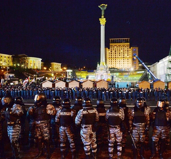 Tổng công tố Ukraine yêu cầu người biểu tình Maidan giải tán
